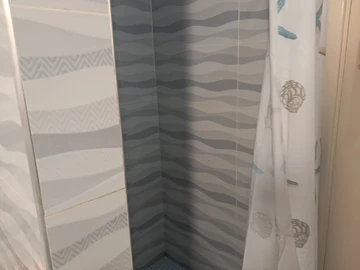 3 Bedroom Flat & Apartment