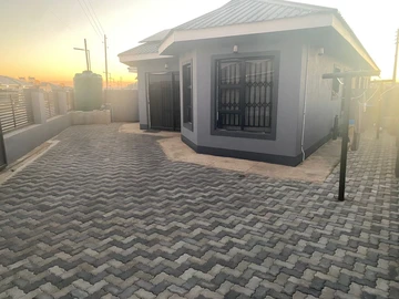 2 Bedroom Cottage