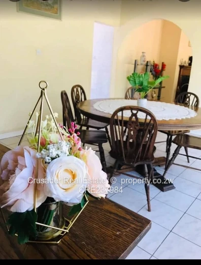 A  4 bedroomed house to rent in Mandara (Sole Mandate)