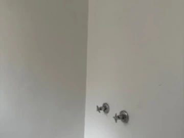 2 Bedroom Flat & Apartment