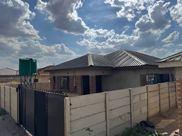 4 Bedroom House