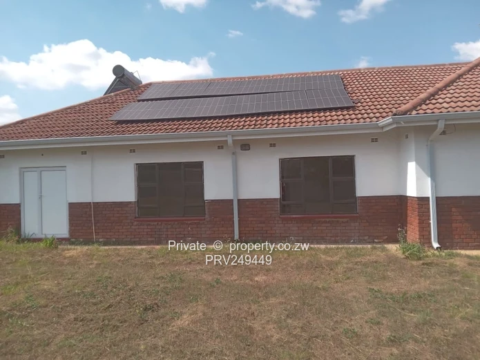 3-Bed House for immediate occupation