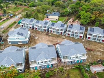 18 Unit Townhouse Complex