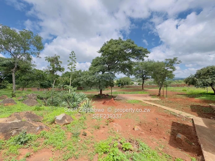 1.24 Acres With Existing Cottage In Gletwin