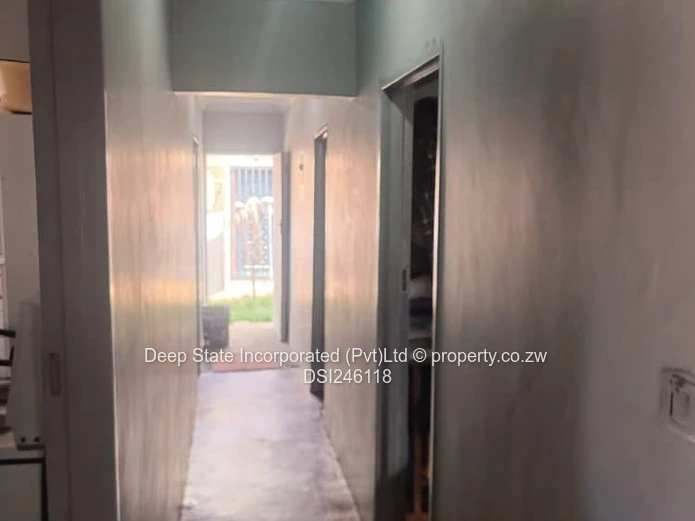 Old Warren Park D (2 Houses for Sale)