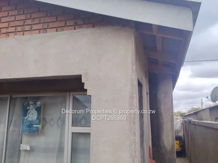 Secure Red-Gated 5-Bed Ruwa Home with Borehole (Sole Mandate)