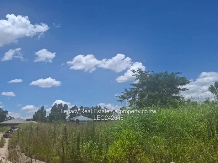 Prime 1705m² Residential Stand for Sale in Strathaven