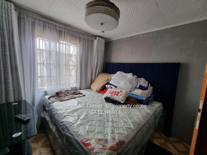 3 BR House for Sale - Emganwini near Bulawayo