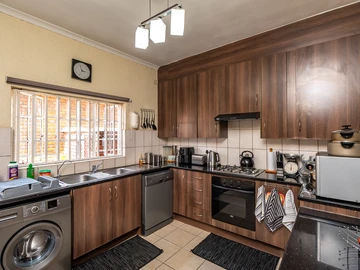 3 Bedroom Townhouse Complex