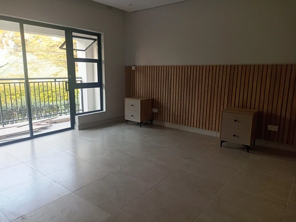 Flat & Apartment