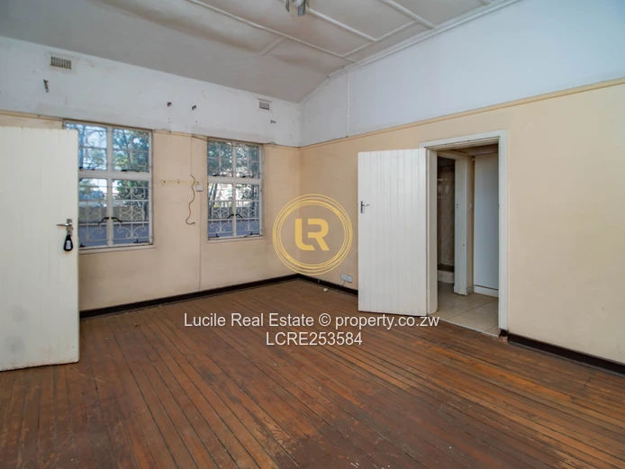 Prime Commercial Property For Rental – Samora Machel & Fife