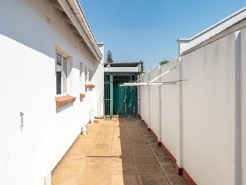 3 Bedroom Townhouse Complex