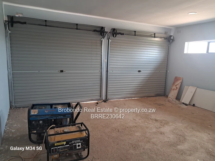 5 bed house for sale in Mt Pleasant Heights recently built. 