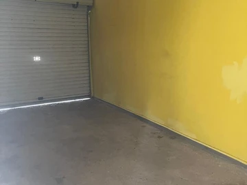 3 Bedroom Flat & Apartment