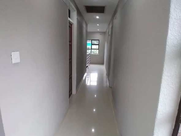 20 Bedroom Flat & Apartment