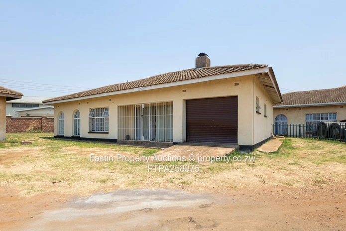 Cluster House For Online Auction - Starts 9 Nov 26 (Sole Mandate)