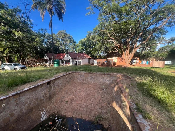 Stands & Residential Land