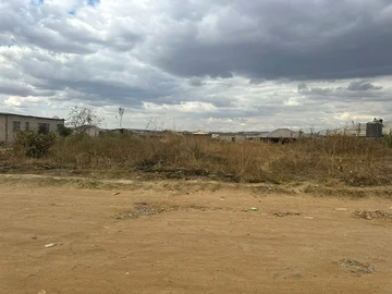 Kuwadzana extension, 300sqm stand for sale