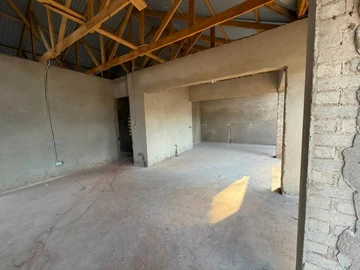 3 Bedroom Flat & Apartment