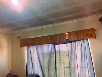 6 Bedroom House