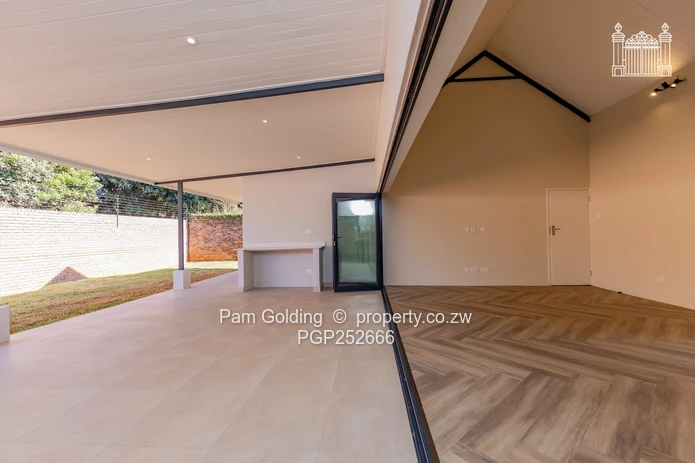 Outstanding Brand New Townhouse