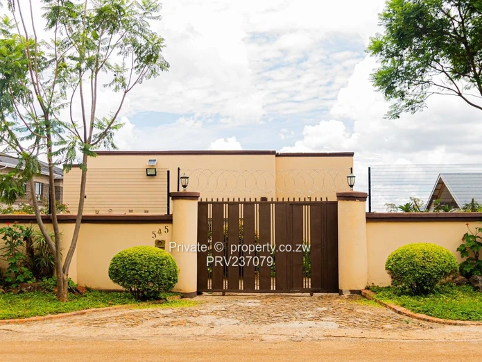 Commercial Property in Pomona Harare Drive