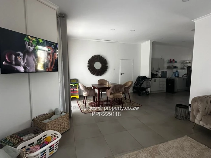 Modern 3-Bedroom Home for Rent in Arlington