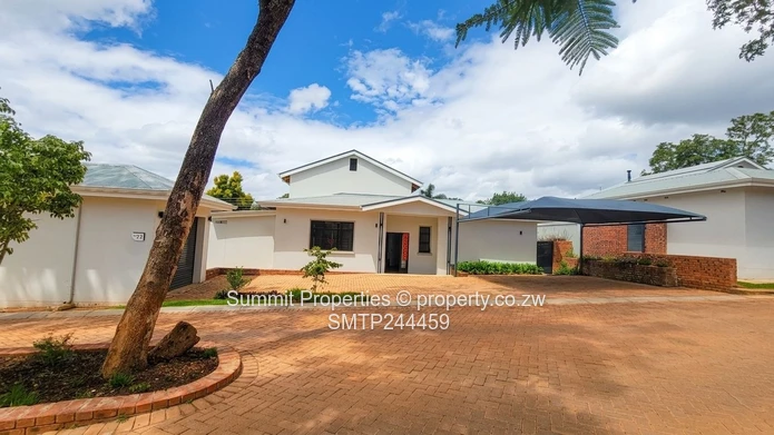 4-Bedroom Modern House | Glen Dacomb, Chisipite