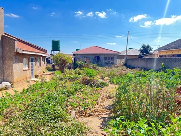 Stands & Residential Land