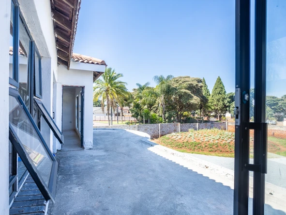 7 Bedroom House