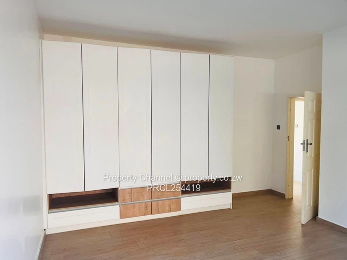 Stylish 3-Bed Avondale Flat with Borehole & Modern Kitchen