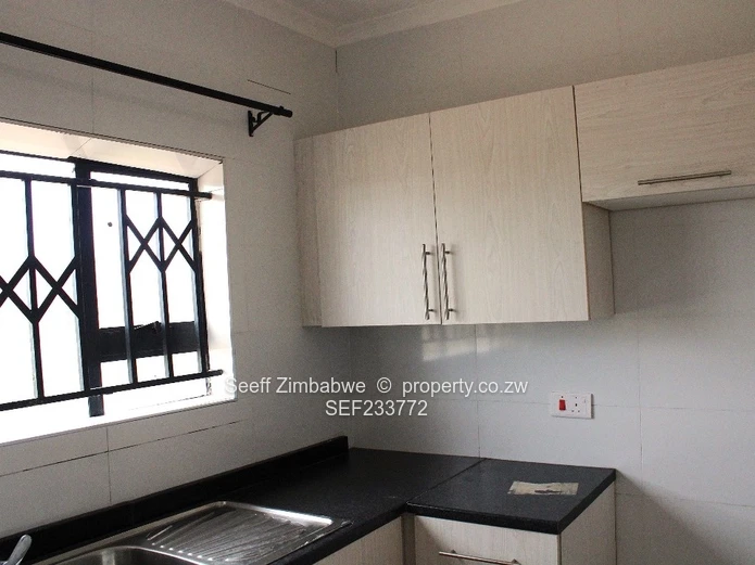 Zimre Park Flat For Rent