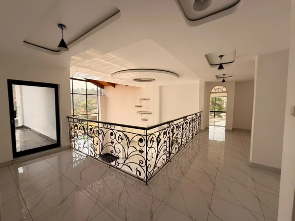 6 Bedroom Townhouse Complex