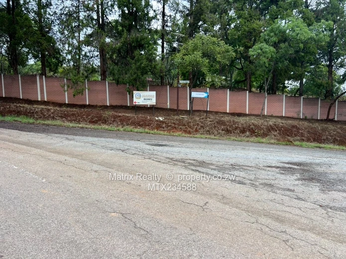 Residential Stand for Sale in Glen Lorne