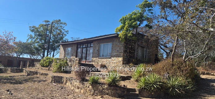 House of stones for sale  (Sole Mandate)
