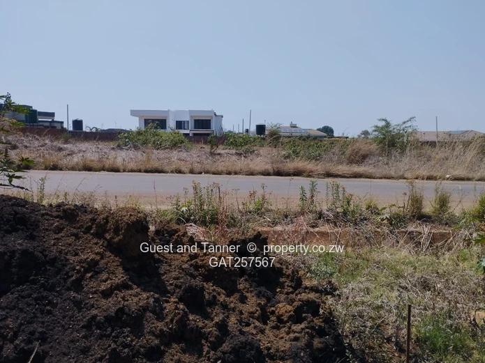 Motivated Seller: 2134sqm Pomona Estate Prime Corner Stand