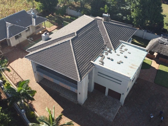 6 Bedroom House