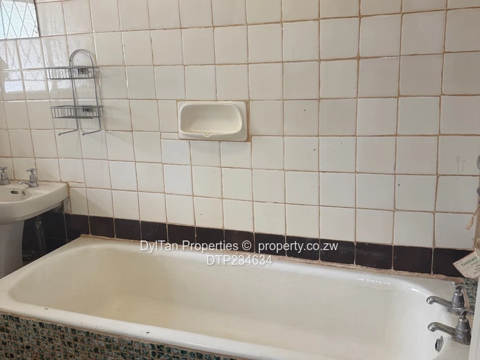 Charming 2 bedroomed Cottage located in Philadelphia 