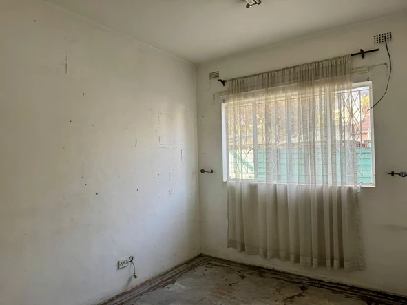 Shop & Retail Property