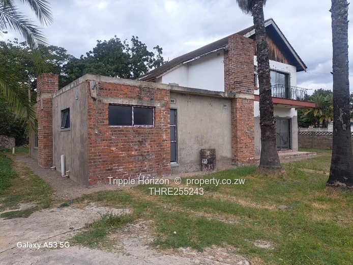 Double-Storey 4BR Family Home in Sentosa - Large Garden & Staff Quarters