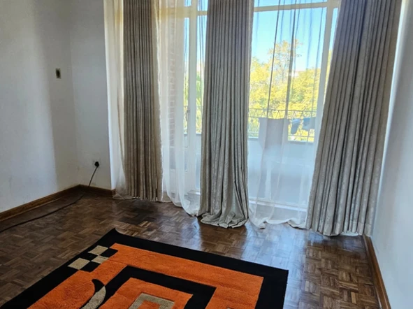 Flat & Apartment