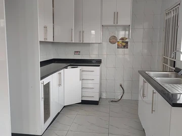 3 Bedroom Cottage