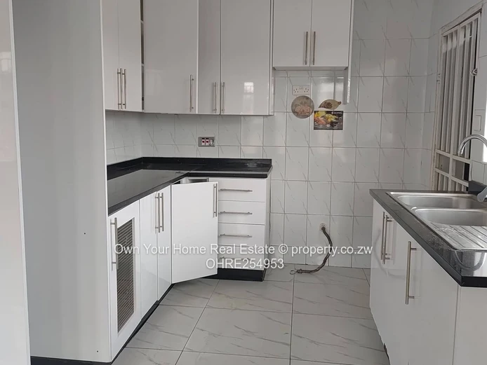 Sunway city cottage to rent 