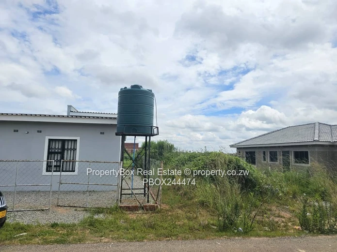 Adelaide Park, Ruwa 2 bed cottage for rent!