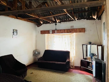 Farm & Agricultural Land