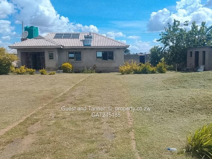 Neat cottage for sale in Sandton!