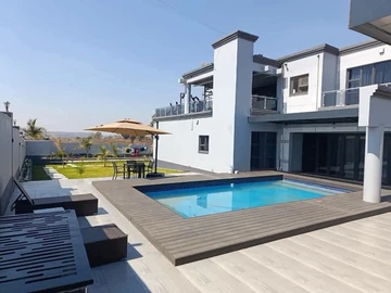 7 Bedroom House