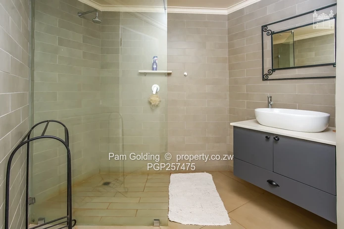 Well Presented Home In Highlands;4208 Sqms. (Sole Mandate)
