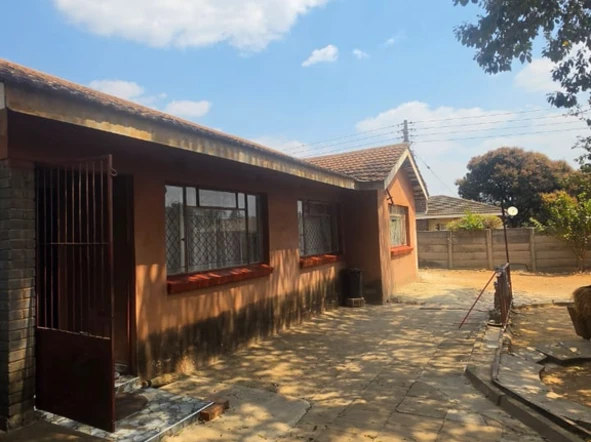 4 Bedroom House