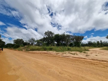 Farm & Agricultural Land